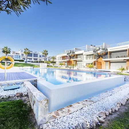 Cenuela - Lush Haven By United Renters Apartment Torrevieja Exterior photo