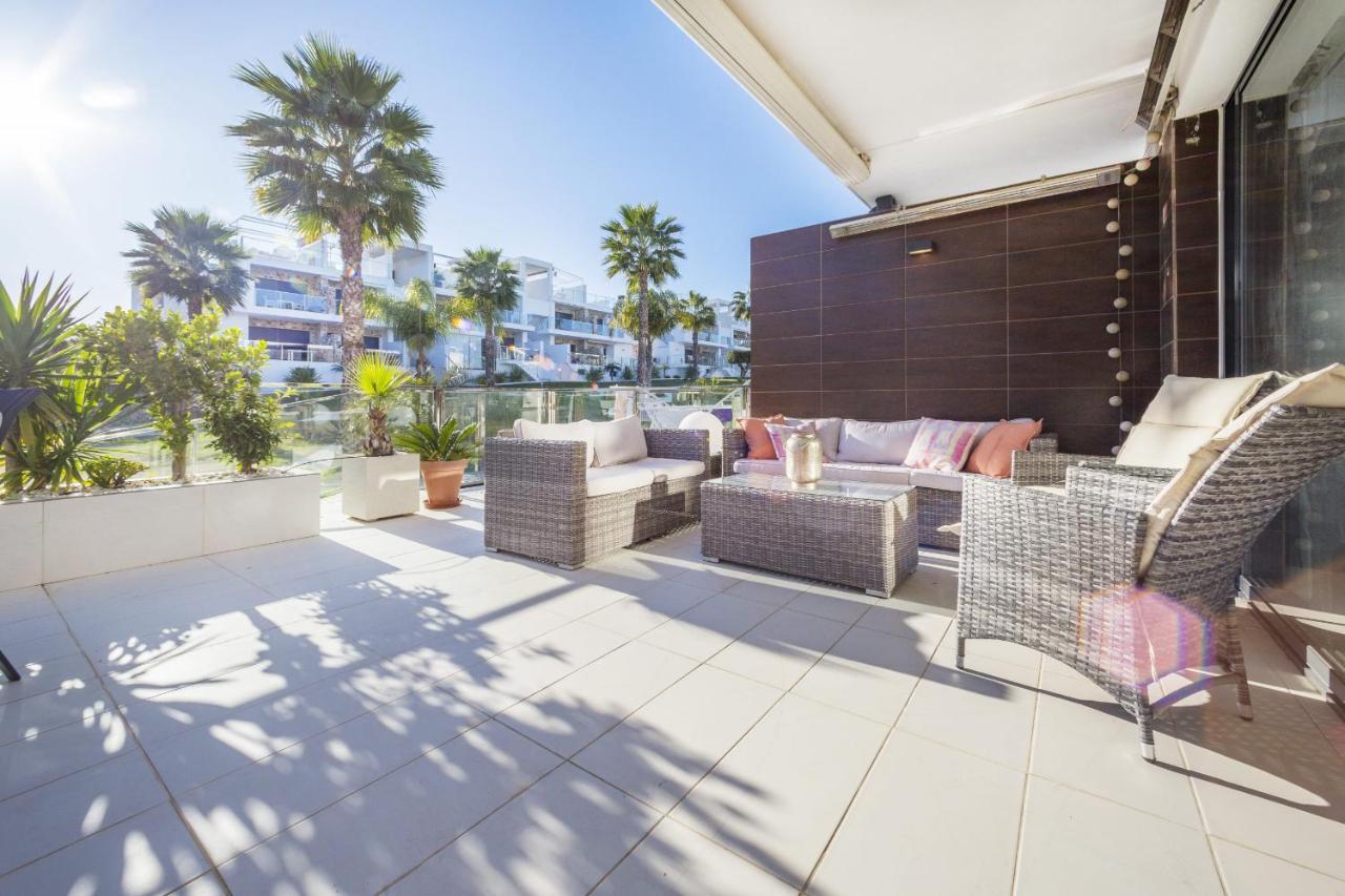 Cenuela - Lush Haven By United Renters Torrevieja